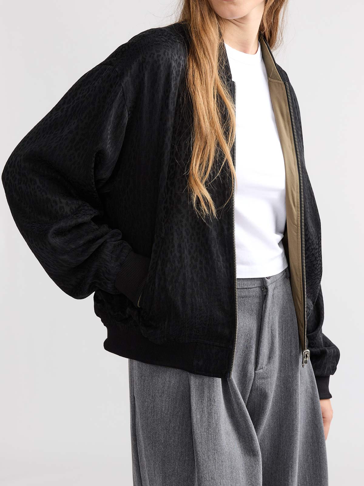 Suzanne – Veste Réversible Léopard & Olive