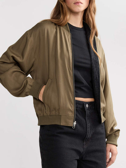Suzanne – Veste Réversible Léopard & Olive