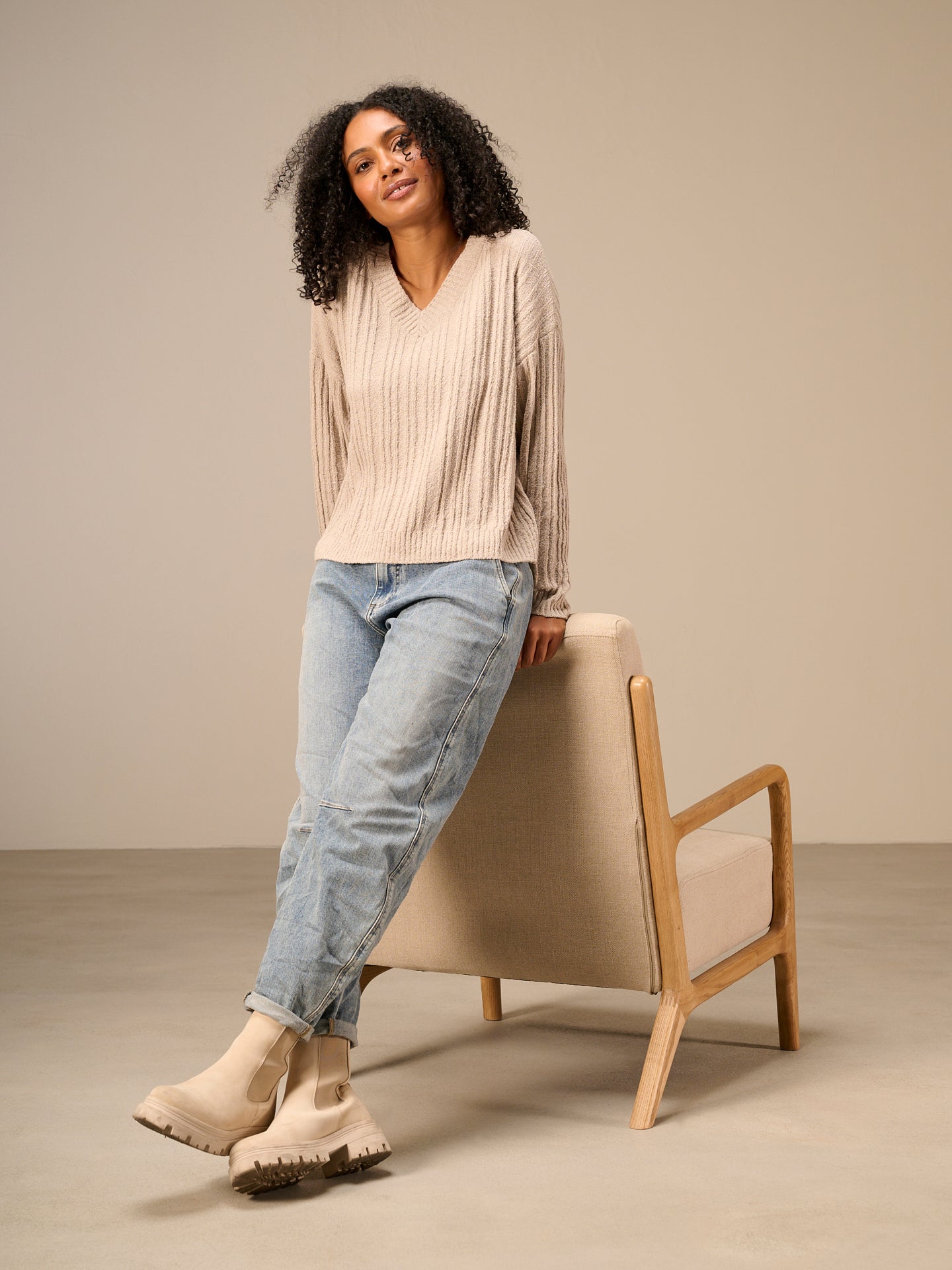 Camille – Pull à Col V