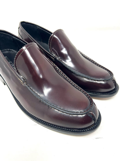 **Pierre – Mocassins en cuir véritable, fabriqués en Italie, semelle en cuir cousue.**