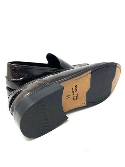 **Pierre – Mocassins en cuir véritable, fabriqués en Italie, semelle en cuir cousue.**